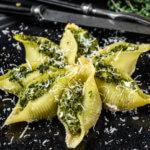 Shell-Pasta mit Spinat-Ricotta